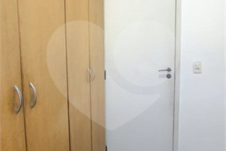 Apartamento à venda com 3 quartos, sendo 1 suíte, em Pinheiros, São Paulo, SP