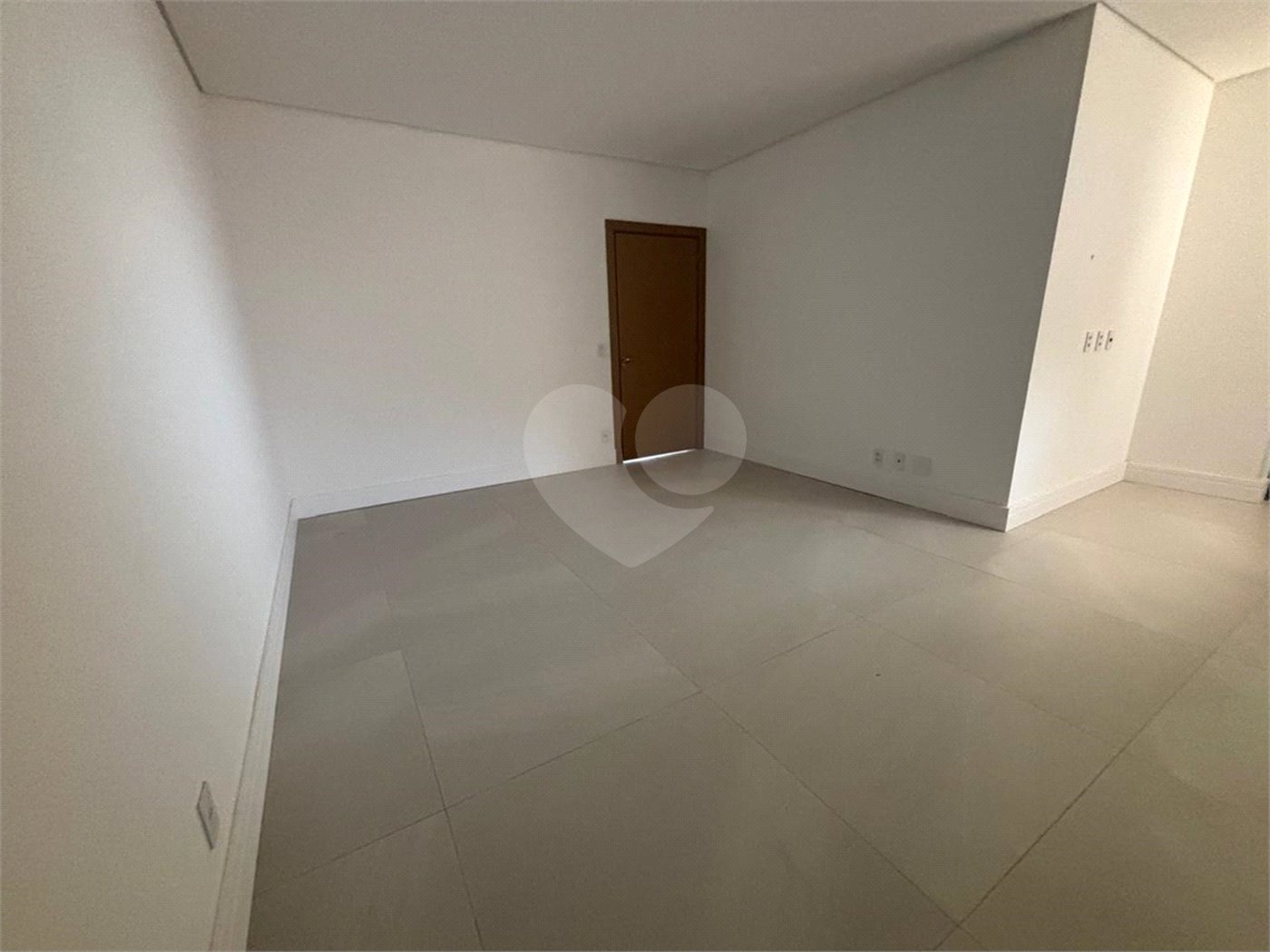 Apartamento à venda com 4 suítes em Jardim Ilhas do Sul, Ribeirão Preto, SP