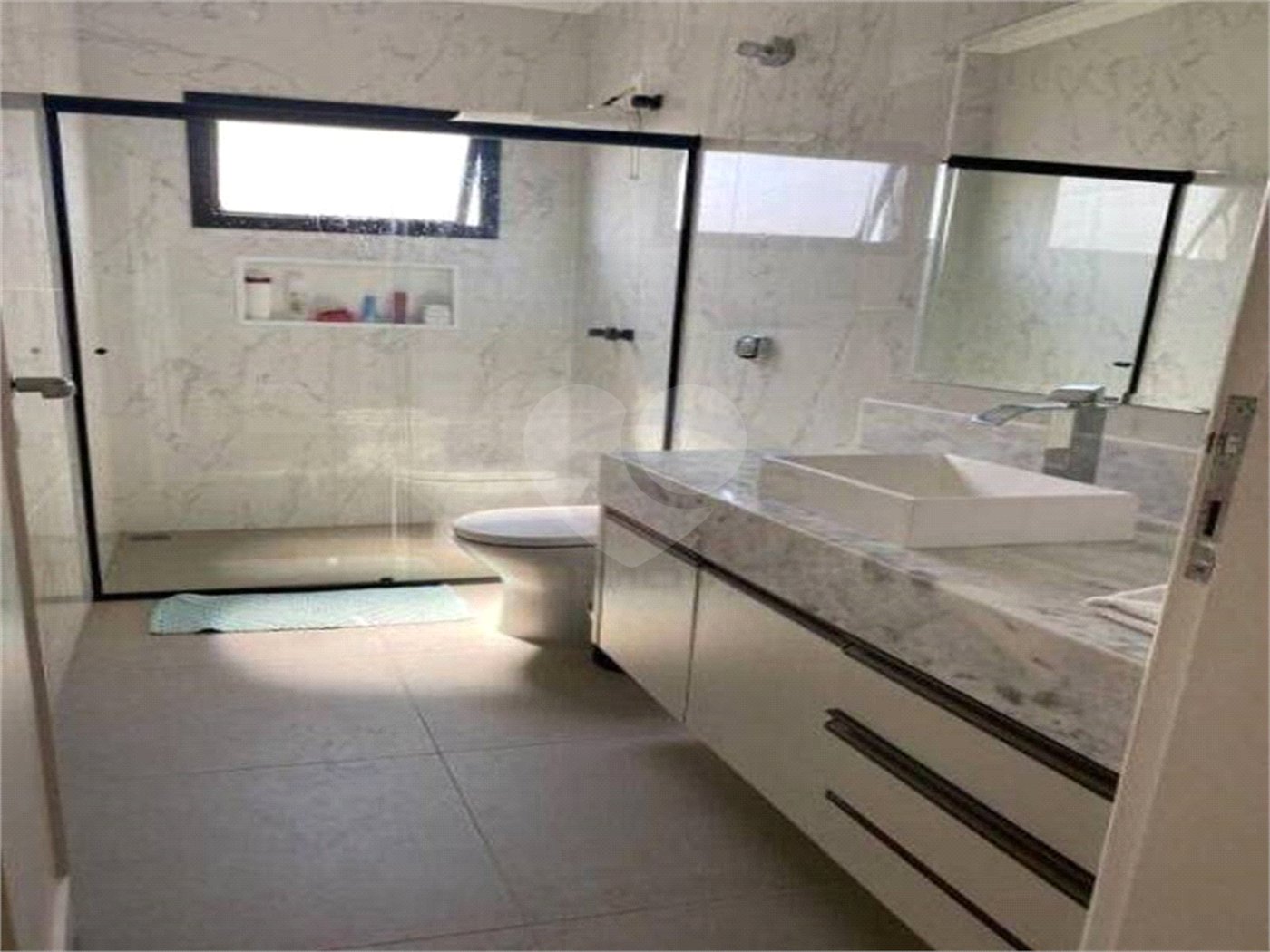 Casa à venda com 3 quartos, sendo 1 suíte,  no condomínio Jardins DI Roma Piazza Navonna, Indaiatuba - SP