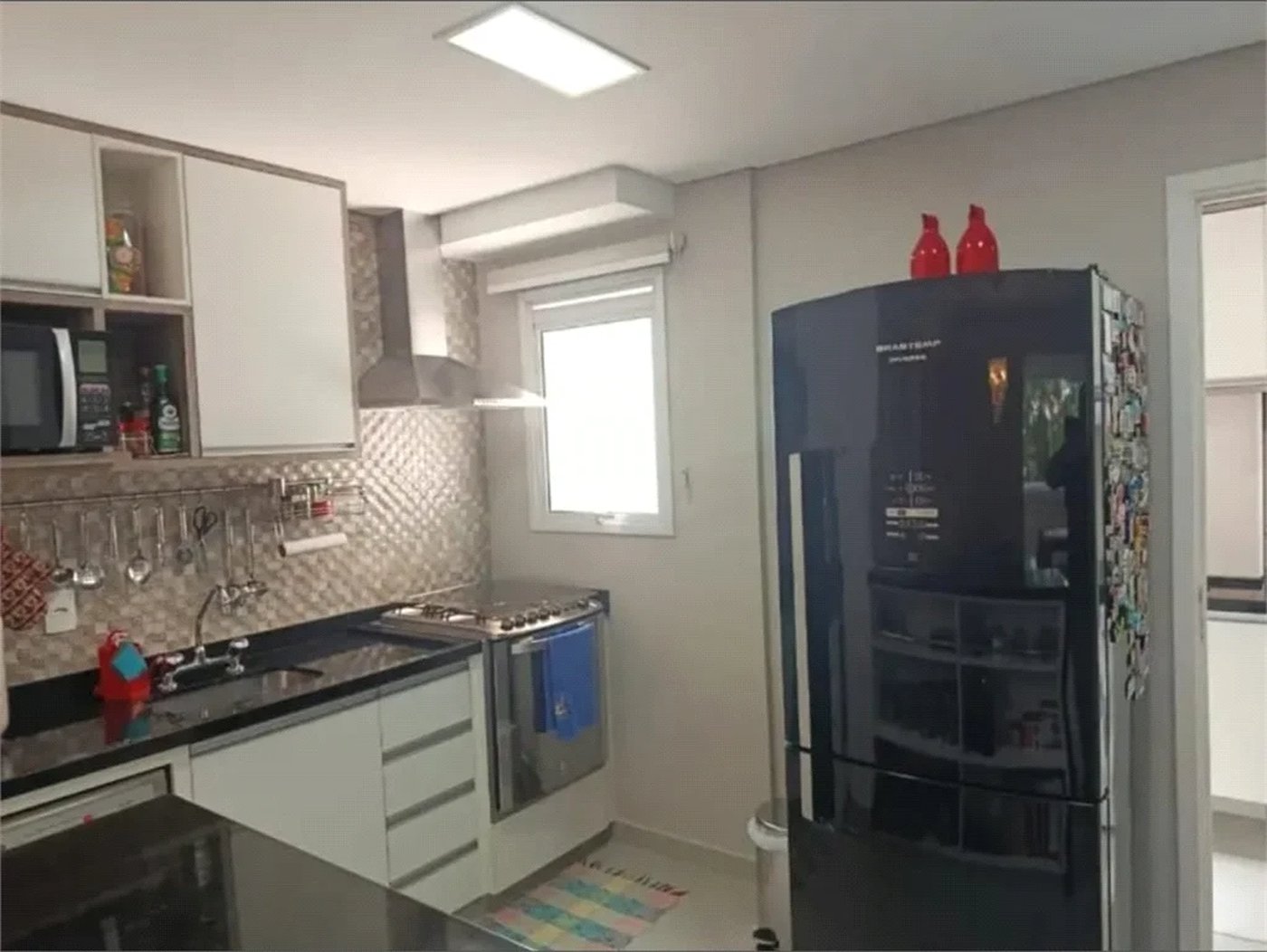 Apartamento à venda com 3 quartos, sendo 1 suíte, em Vila Gomes, São Paulo, SP