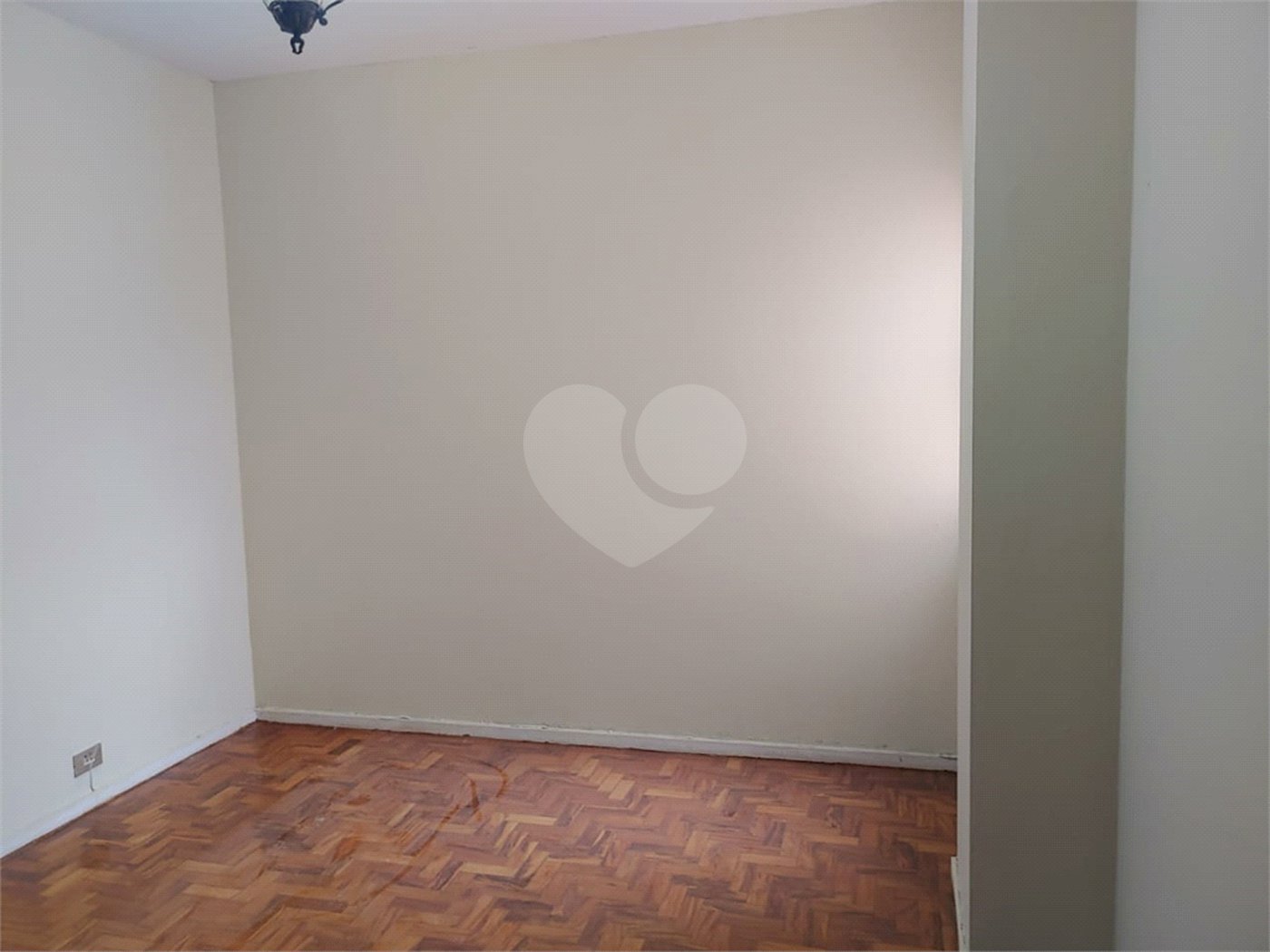 Apartamento à venda com 3 quartos, sendo 1 suíte, em Vila Mariana, São Paulo, SP