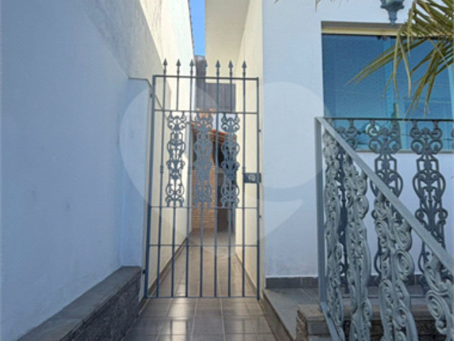 Sobrado à venda com 3 quartos, sendo 2 suítes,  em Santana, São Paulo, SP