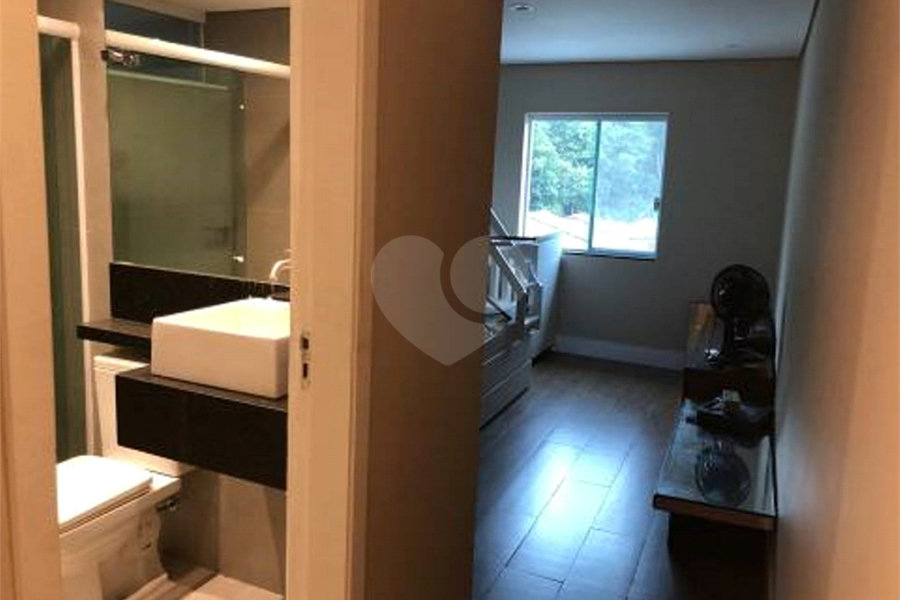 Sobrado à venda com 3 suítes em Tremembé, São Paulo, SP