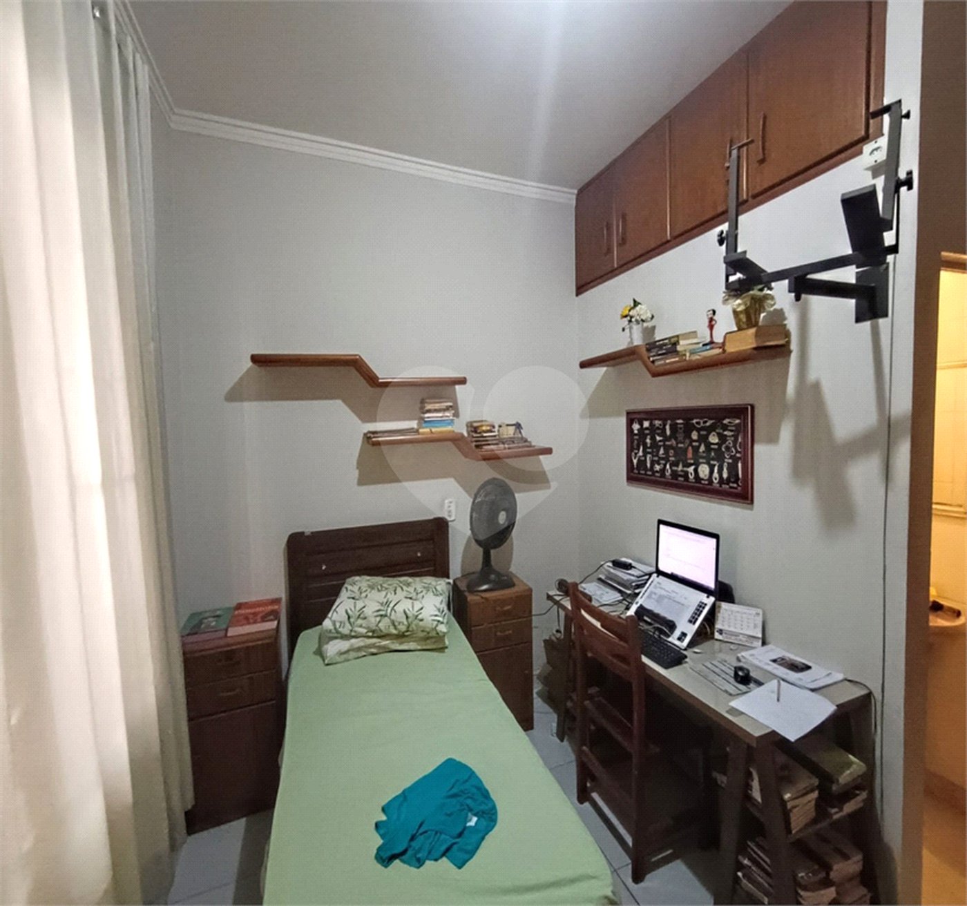 Casa Térrea à venda com 5 quartos, sendo 1 suíte, em Chora Menino, São Paulo, SP