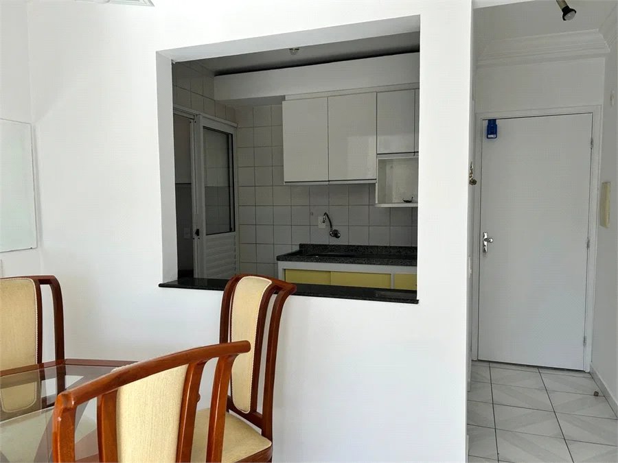 Apartamento à venda com 2 quartos, sendo 1 suíte,  em Vila Andrade, São Paulo, SP