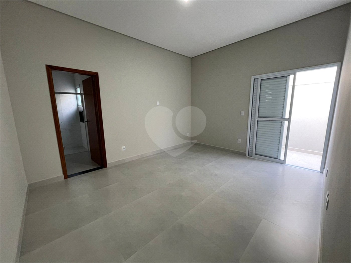 Casa à venda com 3 quartos, sendo 1 suíte, em Parque São Lourenço, Indaiatuba, SP