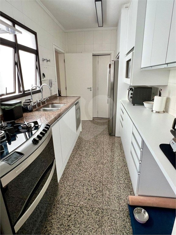 Apartamento à venda com 3 quartos, sendo 2 suítes,  em Vila Suzana, São Paulo, SP