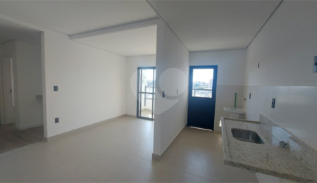 Apartamento à venda com 3 quartos, sendo 1 suíte,  em Jardim Refúgio, Sorocaba, SP