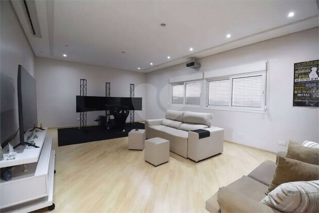 Casa à venda com 4 suítes em Independência, São Bernardo do Campo, SP