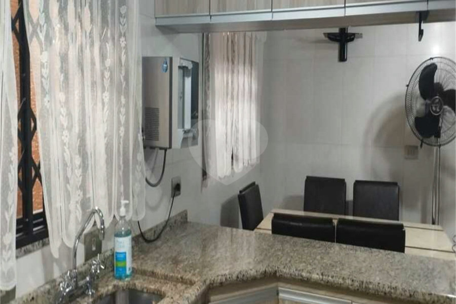 Sobrado à venda com 3 quartos, sendo 1 suíte, em Vila Medeiros, São Paulo, SP