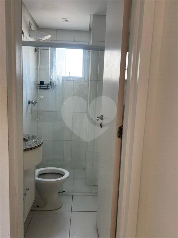 Apartamento para alugar com 2 quartos, sendo 1 suíte, em Campestre, Santo André, SP