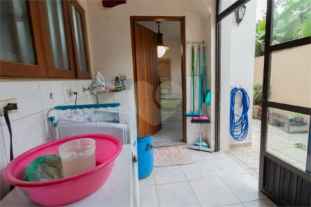 Casa à venda com 3 suítes em Jardim das Vertentes, São Paulo, SP