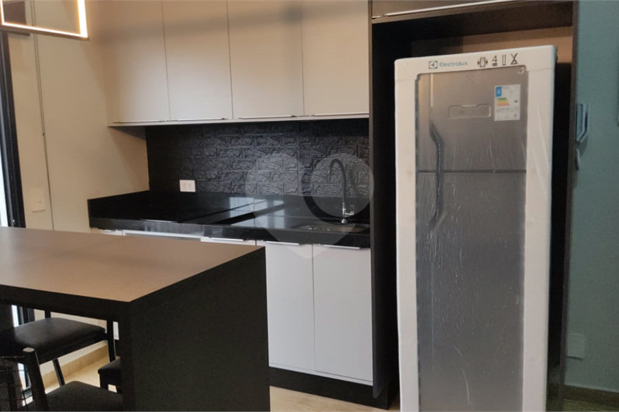 Apartamento à venda ou para alugar com 1 quarto em Vila Galvão, Guarulhos, SP