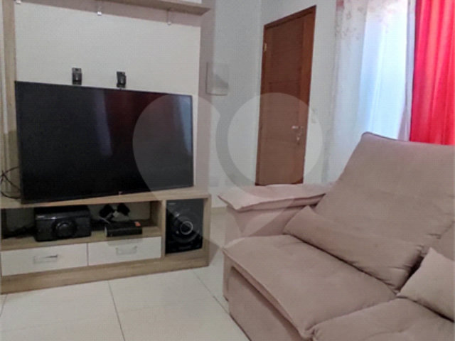 Casa em condomínio à venda com 2 suítes em Santana, São Paulo, SP