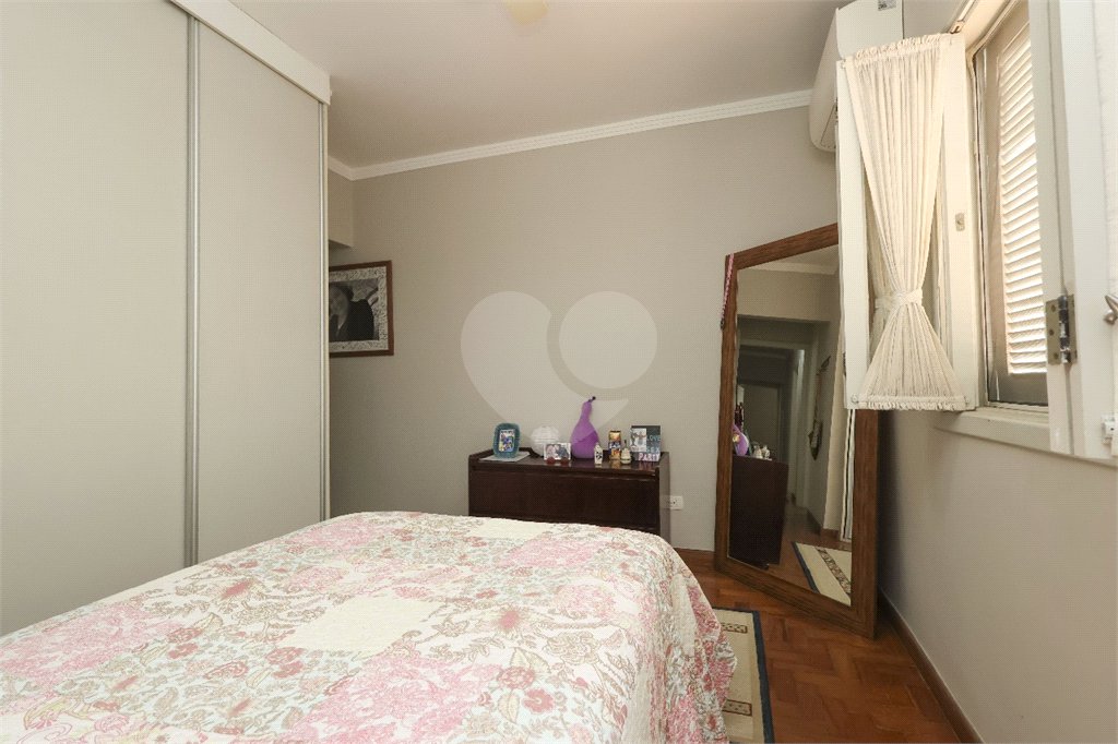 Casa à venda com 4 quartos, sendo 1 suíte, em Chácara Santo Antônio, São Paulo, SP