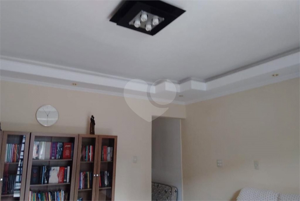Casa à venda com 4 quartos, sendo 2 suítes, em Jardim Vila Galvão, Guarulhos, SP
