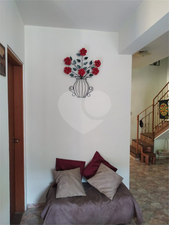 Casa de Vila à venda com 4 quartos, sendo 1 suíte, em Vila Santa Catarina, São Paulo, SP