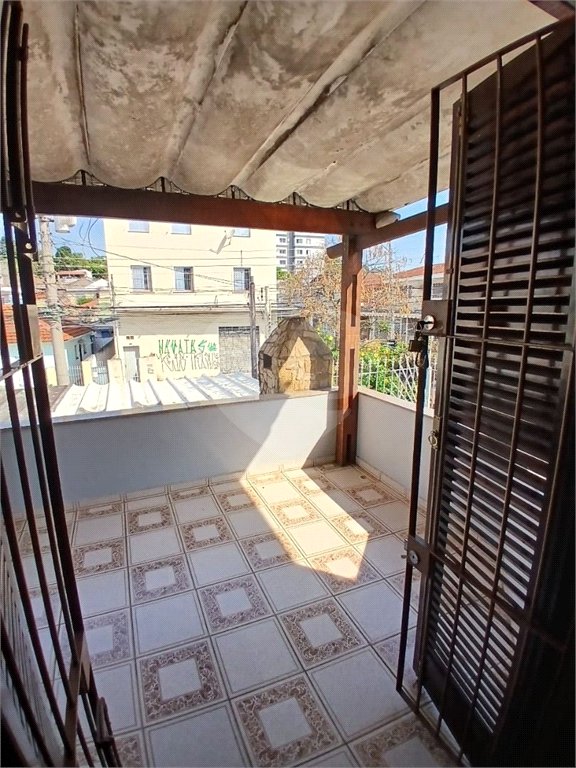 Sobrado à venda com 4 quartos, sendo 2 suítes, em Vila Constança, São Paulo, SP