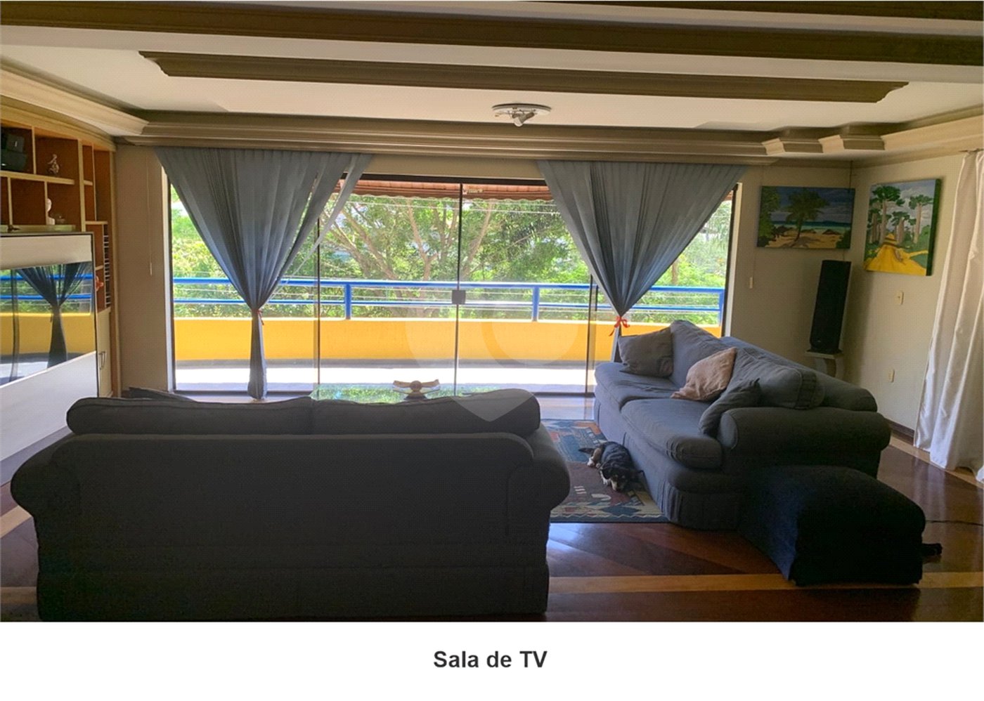 Casa à venda com 4 quartos, sendo 2 suítes, no condomínio Aruã, Mogi das Cruzes - SP