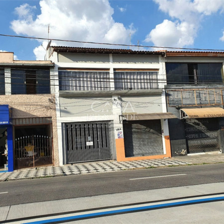 Sobrado à venda com 4 quartos, sendo 1 suíte, em Vila Carvalho, Sorocaba, SP