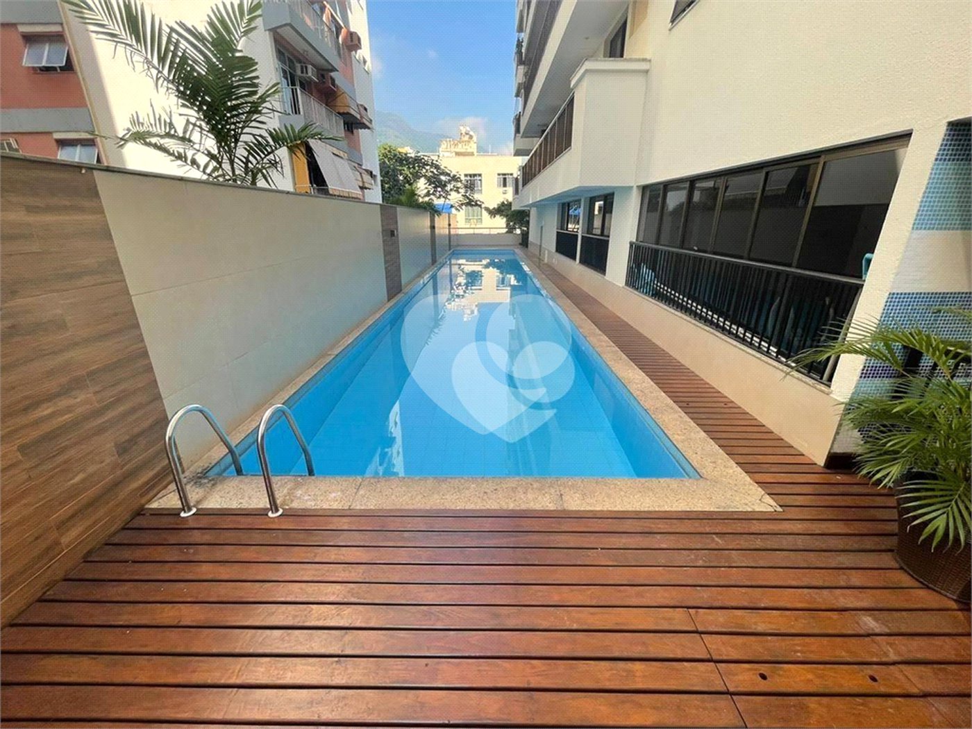 Apartamento à venda com 3 quartos, sendo 1 suíte,  em Tijuca, Rio de Janeiro, RJ