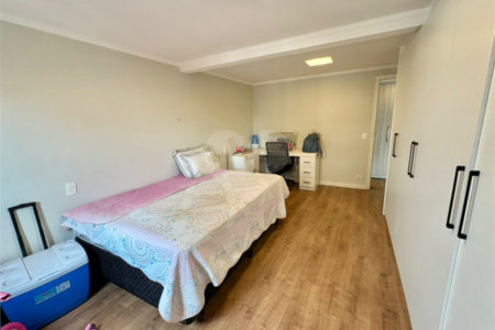 Cobertura à venda com 3 quartos, sendo 1 suíte, em Vila Mariana, São Paulo, SP