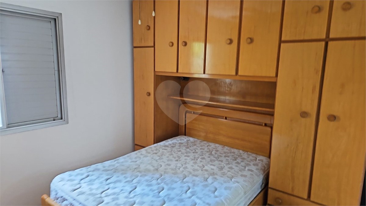 Apartamento à venda com 3 quartos, sendo 1 suíte, em Vila Olímpia, São Paulo, SP