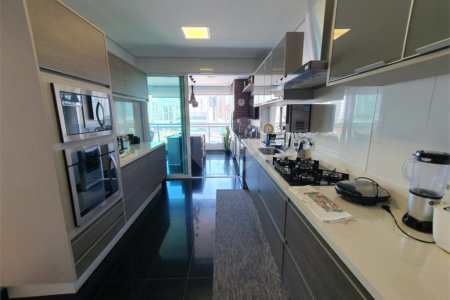 Apartamento à venda com 4 quartos, sendo 3 suítes, em Vila Santo Estevão, São Paulo, SP