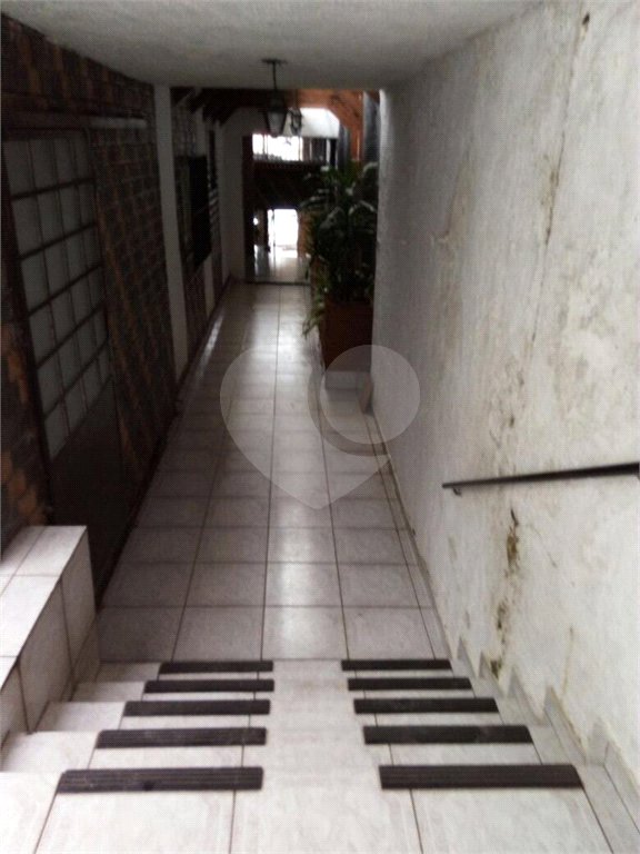 Sobrado à venda com 4 quartos em Jardim Ana Maria, Santo André, SP