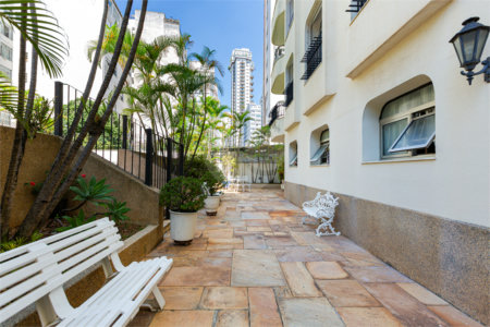 Apartamento à venda com 3 quartos, sendo 1 suíte, em Santa Cecília, São Paulo, SP