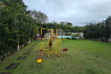 Chácara à venda com 3 quartos, sendo 1 suíte, em Cercadinho, Alambari, SP