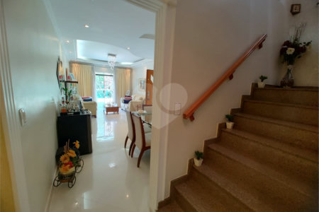 Sobrado à venda com 3 quartos, sendo 1 suíte, em Jardim Pinheiros, São Paulo, SP