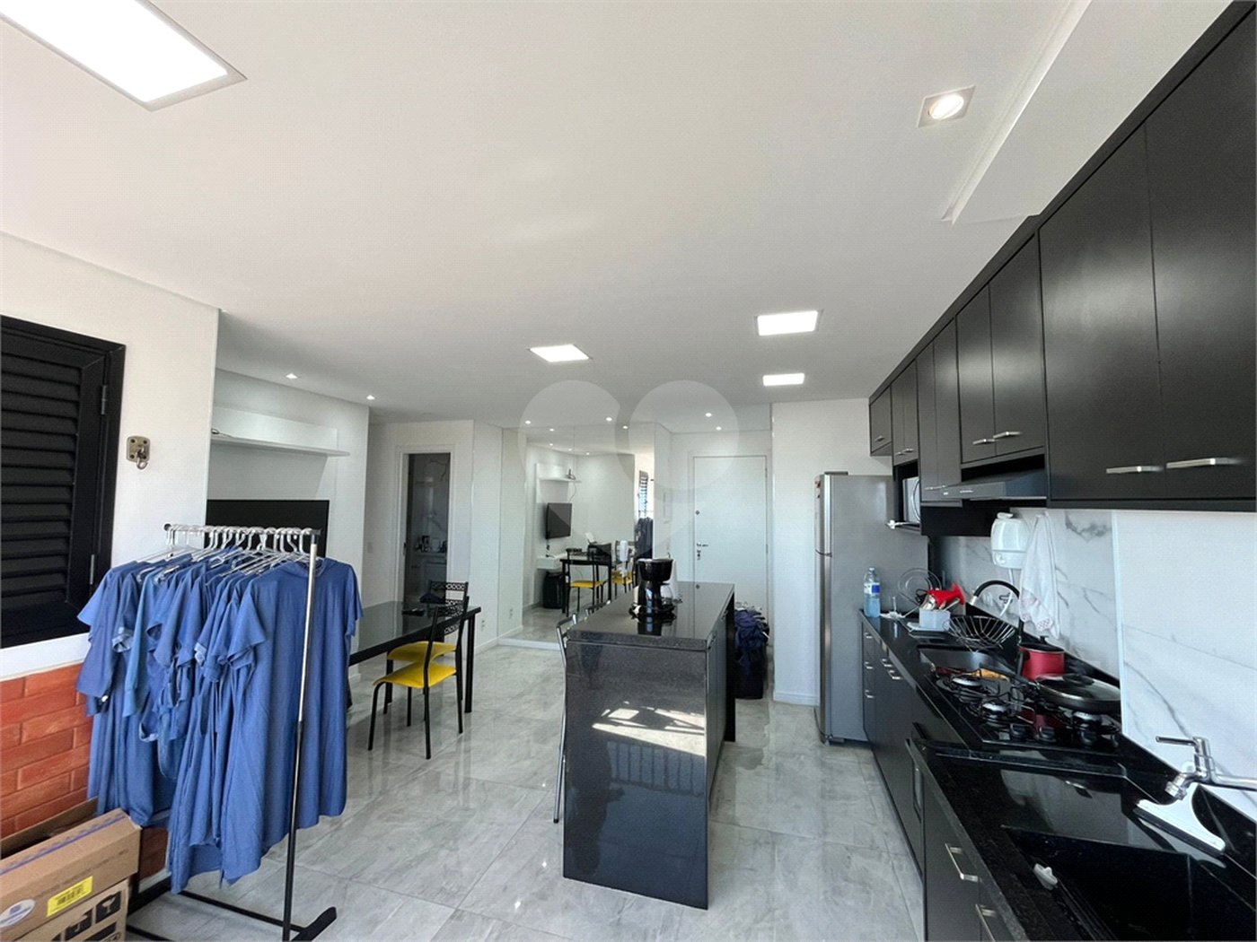 Apartamento no Brás repleto de lazer com 50 m² com 2 dormitórios e 1 vaga, Estuda Permuta