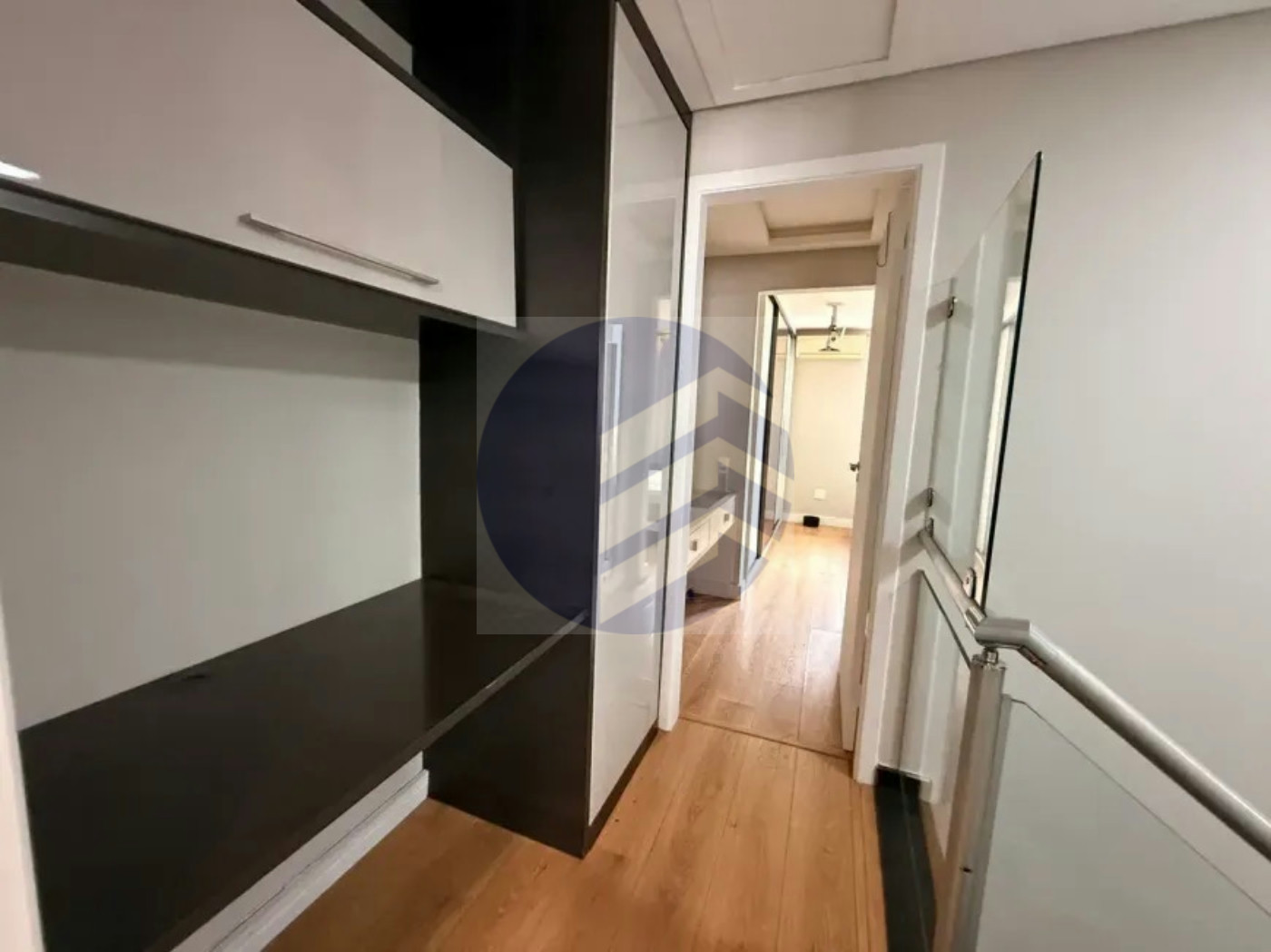 Casa à venda com 2 quartos, sendo 2 suítes, no condomínio Vilas V, São Paulo - SP