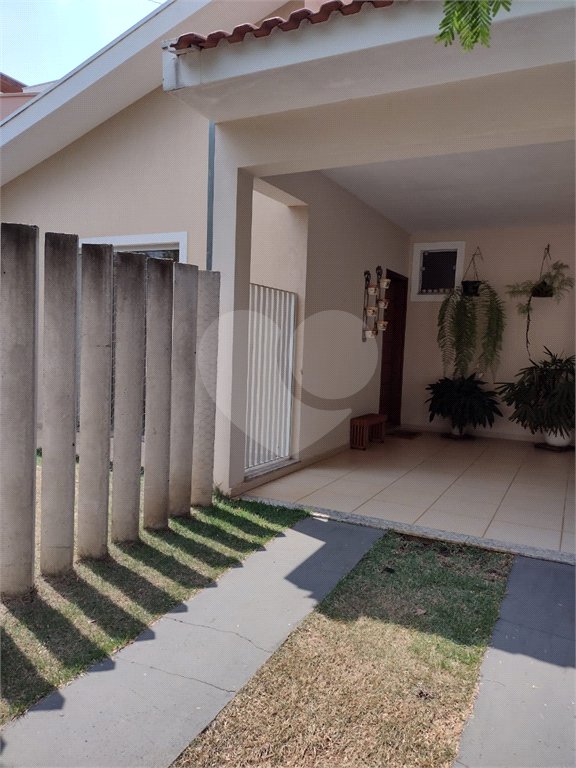 Casa à venda com 2 suítes no condomínio Bosque São Carlos, São Carlos - SP