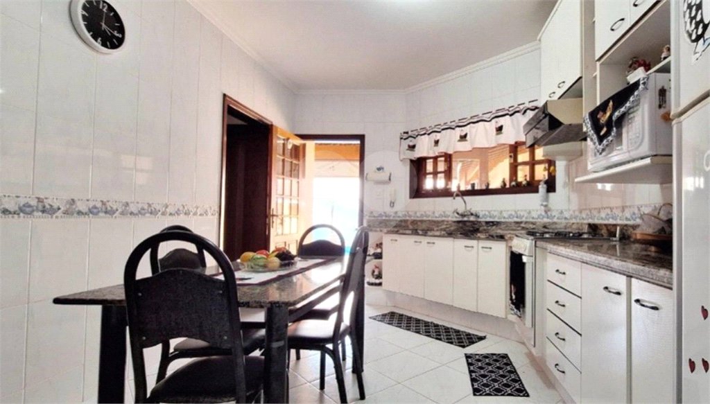 Casa à venda com 3 quartos, sendo 2 suítes,  no condomínio Ibiti do Paço, Sorocaba - SP