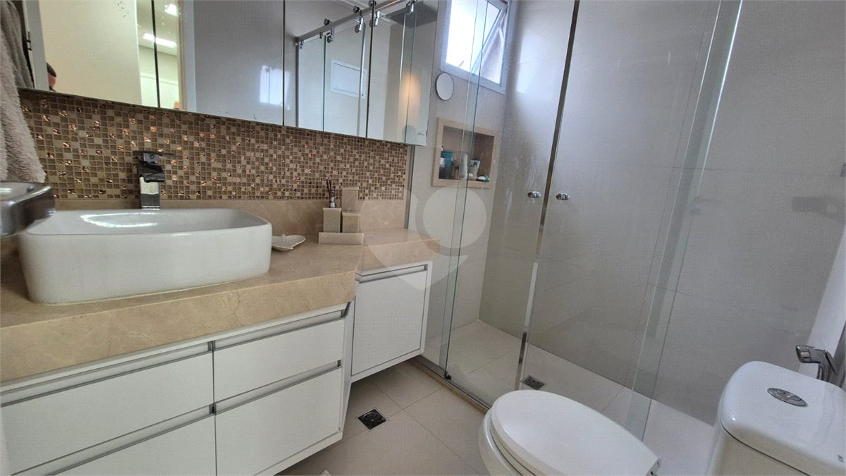 Apartamento à venda com 3 quartos, sendo 1 suíte,  em Jardim Arpoador, São Paulo, SP