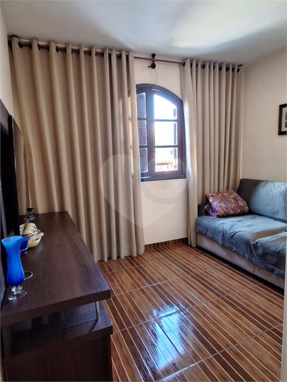 Casa à venda com 3 quartos em Jaraguá, São Paulo, SP
