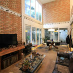Casa à venda ou para alugar com 5 quartos, sendo 3 suítes, em Vila Madalena, São Paulo, SP