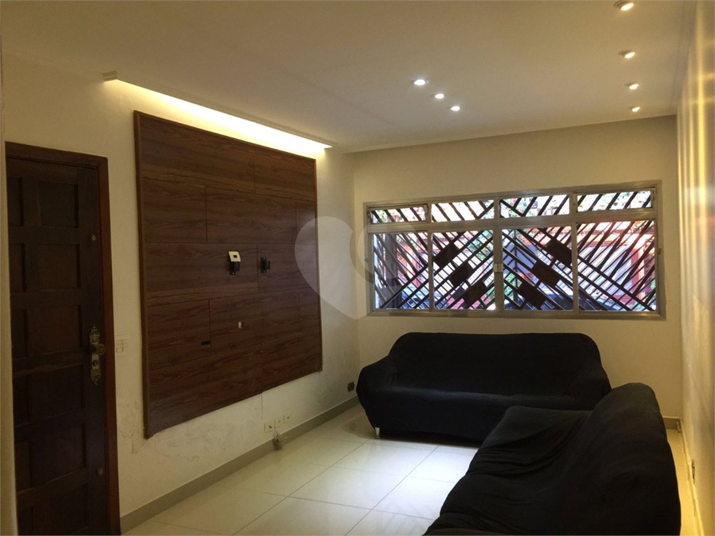 Casa à venda com 6 quartos, sendo 3 suítes, em Parque Jabaquara, São Paulo, SP