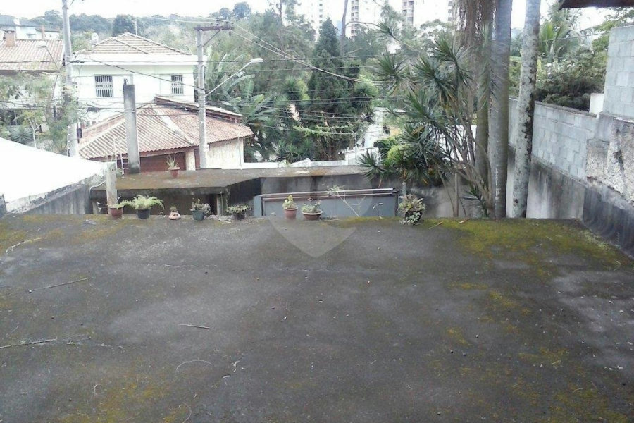 Sobrado à venda com 4 quartos, sendo 1 suíte, em Barro Branco (zona Norte), São Paulo, SP