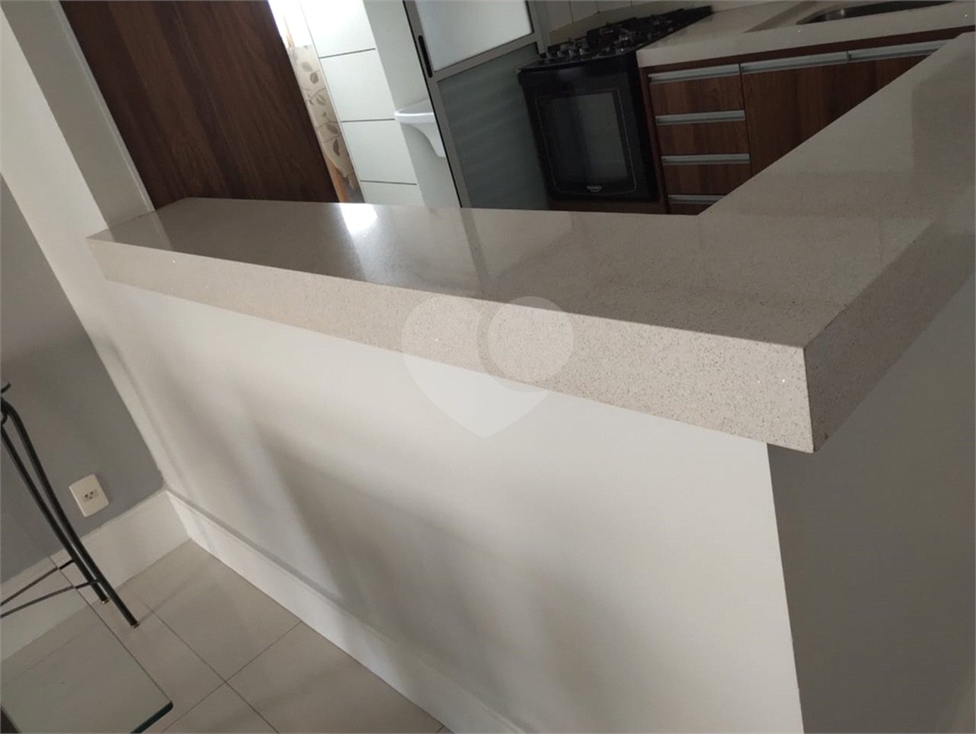 Apartamento para alugar com 2 quartos, sendo 1 suíte, em Vila Invernada, São Paulo, SP