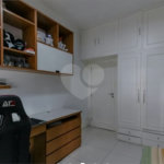 Apartamento à venda com 4 quartos, sendo 1 suíte,  em Copacabana, Rio de Janeiro, RJ
