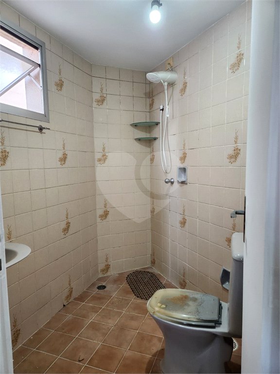 Apartamento à venda com 3 quartos, sendo 1 suíte,  em Jardim Simus, Sorocaba, SP