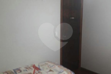 Sobrado à venda com 3 quartos, sendo 1 suíte, em Parque Vitória, São Paulo, SP