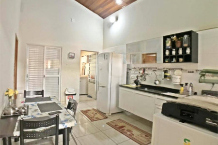 Casa à venda com 3 quartos, sendo 1 suíte, em João Aranha, Paulínia, SP