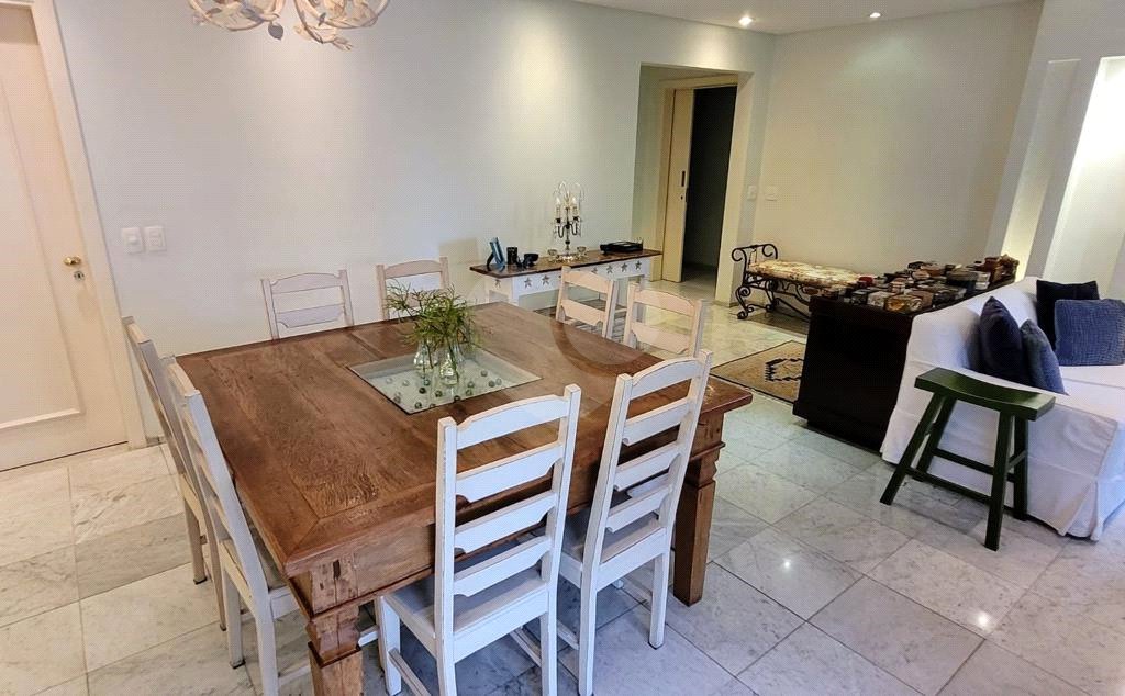 Apartamento à venda com 4 suítes em Vila Andrade, São Paulo, SP