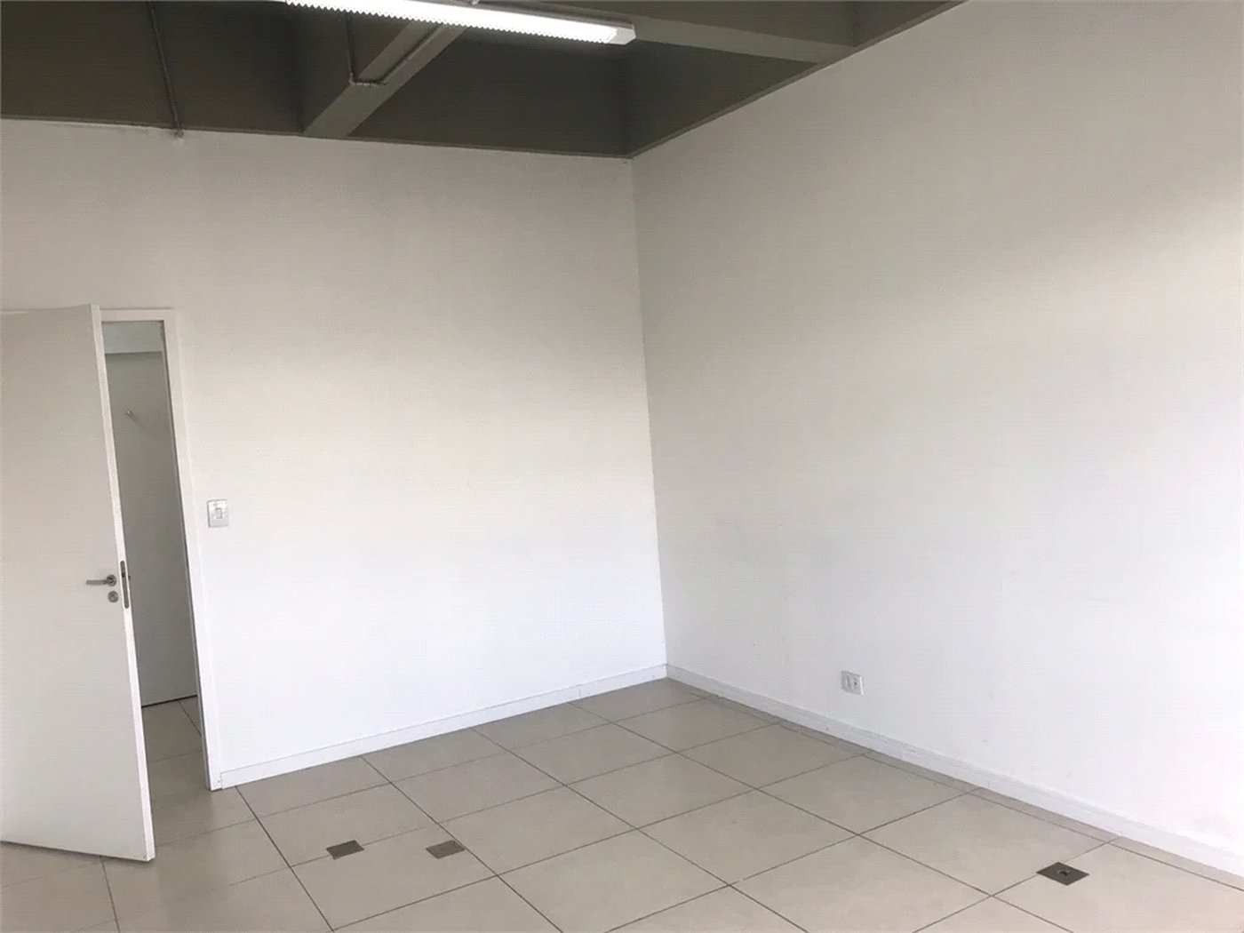 Sala para alugar em Vila Pirajussara, São Paulo, SP