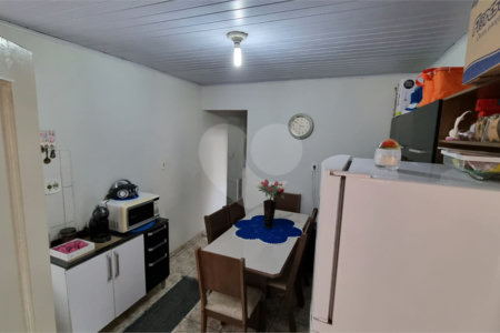 Sobrado à venda com 4 quartos em Vila Formosa, São Paulo, SP