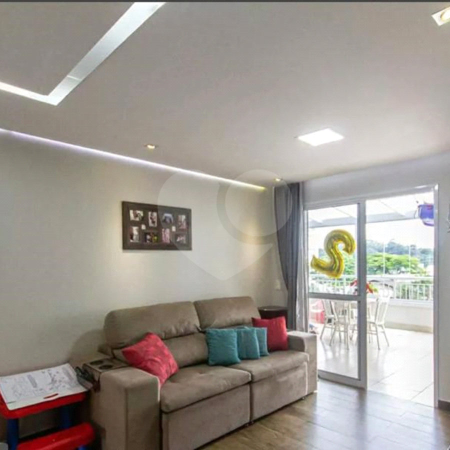 Apartamento à venda com 3 quartos, sendo 1 suíte, em Jardim Vazani, São Paulo, SP